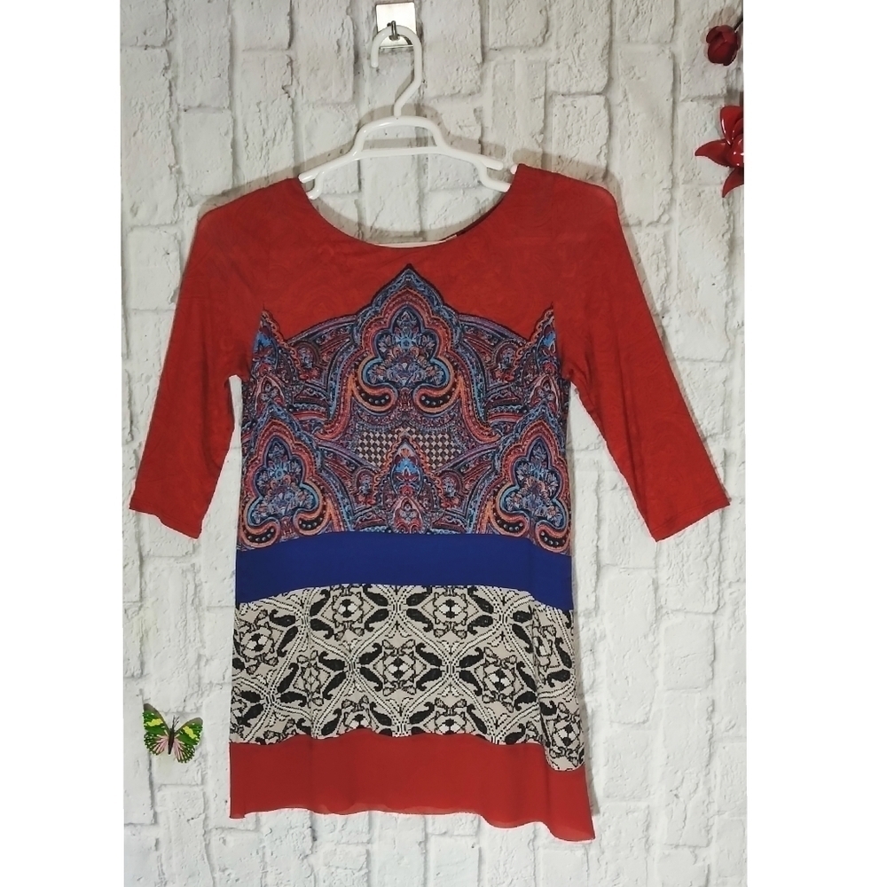 Anthropologie Akemi + Kin Paisley Tunic Top